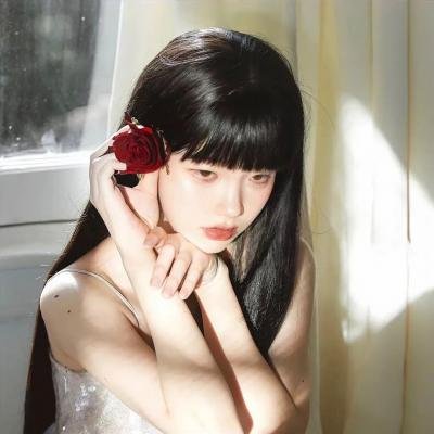 美女来了